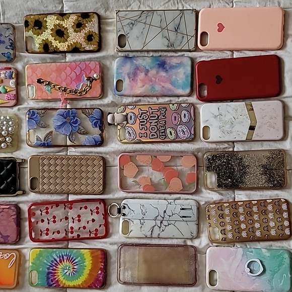 Assorted Iphone 8 Phone Cases 30 pcs - Picture 4 of 5